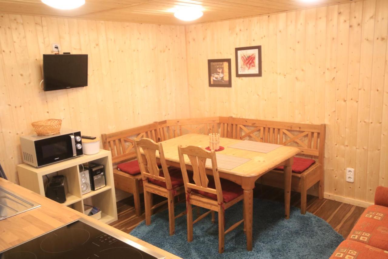 Ferienhaus Am Wald 탐바크다타츠 외부 사진